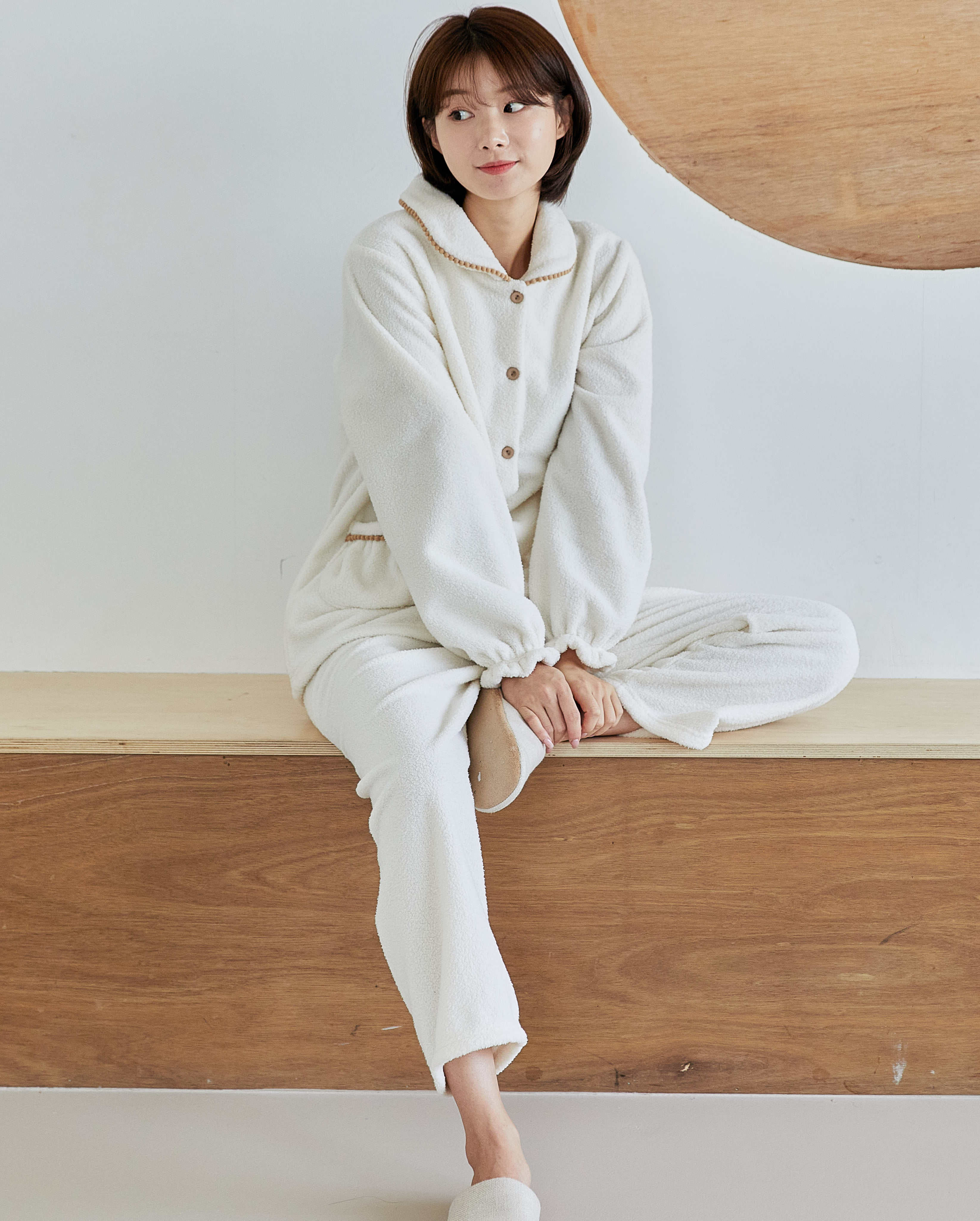 여성 L-8022 양털극세사 뽀글베어크림 긴소매홈웨어 잠옷 파자마